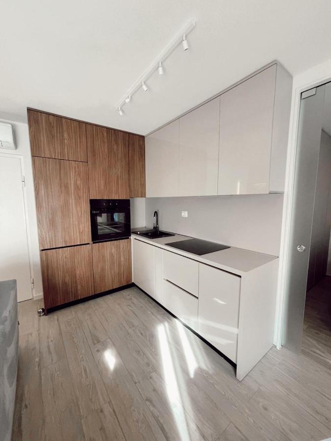 Apartment In Central Dubrovnik With Private Parking Buitenkant foto